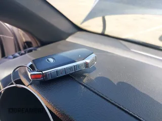 2020 Kia Forte GT-Line z VIN 3KPF34AD4LE180606, wystawiony jako IAAI lot #42311974 z przebiegiem 46 088 mil mil oraz . Historia ofert i sprzedaży dostępna na DreamBid. Obrazek 11.