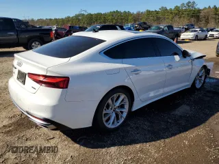 2022 Audi A5 Sportback Premium with VIN WAUABCF59NA006557, listed as a Copart auction lot 40883224 with 60,170 mi miles. Bid and sale history available at carsss.com. Image 3.