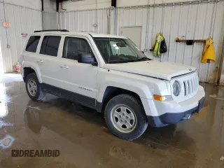 2017 Jeep Patriot 75th Anniversary with VIN 1C4NJRBB6HD138703, listed as a Copart auction lot 54547395 with 132,260 mi miles and Clean Title. Bid and sale history available at carsss.com. Image 4.