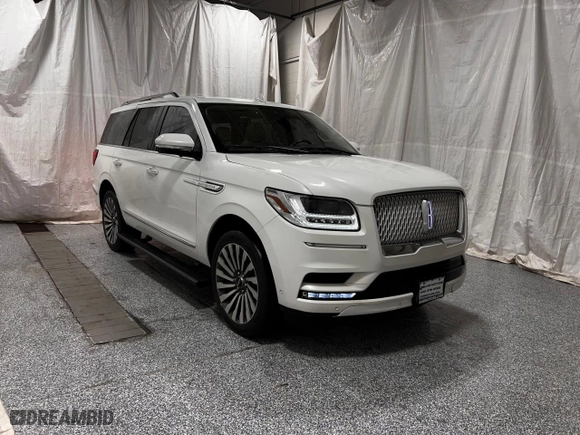 2021 Lincoln Navigator Reserve with VIN 5LMJJ2LT4MEL11001, listed as a Copart auction lot 54712665 with 34,120 mi miles and Clean Title. Bid and sale history available at carsss.com. Image 1.
