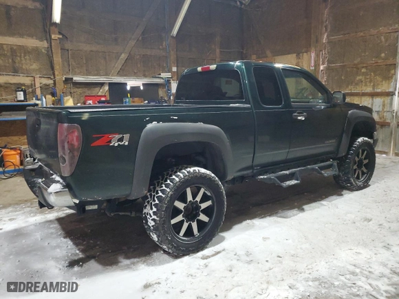 2005 Chevrolet Colorado LS Z71 with VIN 1GCDT196058128849, listed as a Copart auction lot 45306965 with 157,899 mi miles and Clean Title. Bid and sale history available at carsss.com. Image 3.