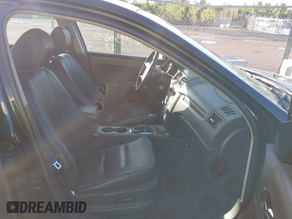 2011 Ford Fusion SEL with VIN 3FAHP0JA2BR209979, listed as a IAAI auction lot 42143065 with 185,192 mi miles and . Bid and sale history available at carsss.com. Image 5.