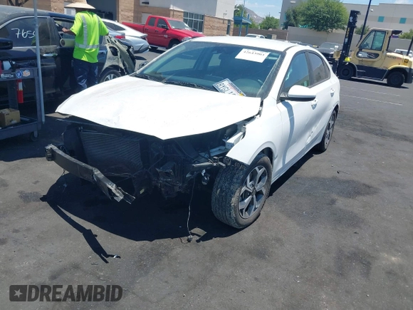 2021 Kia Forte LXS with VIN 3KPF24AD8ME403914, listed as a IAAI auction lot 42643903 with 34,305 mi miles and . Bid and sale history available at DreamBid. Image 2.