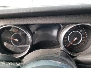 2020 Jeep Wrangler Unlimited Sahara with VIN 1C4HJXEN0LW148812, listed as a Copart auction lot 44254895 with 0 mi miles and Salvage Title. Bid and sale history available at carsss.com. Image 9.