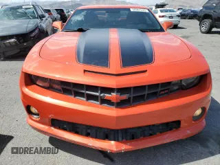 2010 Chevrolet Camaro 2SS with VIN 2G1FT1EW0A9121096, listed as a Copart auction lot 56967335 with 107,740 mi miles and Salvage title. Bid and sale history available at DreamBid. Image 5.