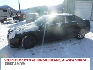 2015 Chrysler 300 Limited with VIN 2C3CCARG5FH831318, listed as a Copart auction lot 44466415 with 145,631 mi miles and Salvage Title. Bid and sale history available at carsss.com. Image 2.