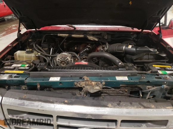 1996 Ford F-250 z VIN 1FTHX26F1TEA71267, wystawiony jako Copart lot #48544395 z przebiegiem 201 091 mil mil oraz Szkoda całkowita • Salvage title. Historia ofert i sprzedaży dostępna na DreamBid. Obrazek 11.