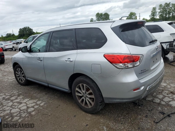 2013 Nissan Pathfinder SL with VIN 5N1AR2MMXDC648142, listed as a Copart auction lot 61942724 with 131,572 mi miles and Salvage Title. Bid and sale history available at carsss.com. Image 2.
