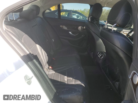 2015 Mercedes-Benz C-Class C 300 Luxury with VIN 55SWF4KB1FU026971, listed as a Copart auction lot 52259455 with 132,212 mi miles and Salvage Title. Bid and sale history available at carsss.com. Image 10.