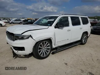 2023 Jeep Grand Wagoneer z VIN 1C4SJVEJ0PS545778, wystawiony jako Copart lot #43925725 z przebiegiem 27 771 mil mil oraz Szkoda całkowita • Salvage title. Historia ofert i sprzedaży dostępna na DreamBid. Obrazek 1.