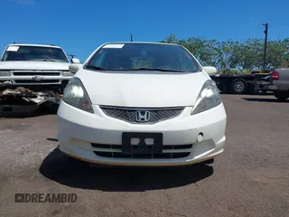 2013 Honda Fit with VIN JHMGE8H39DC051724, listed as a IAAI auction lot 41881732 with 158,048 mi miles. Bid and sale history available at carsss.com. Image 12.