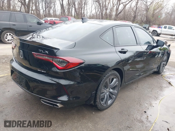 2022 Acura TLX w/A-Spec Package with VIN 19UUB6F5XNA002178, listed as a IAAI auction lot 41850627 with 68,762 mi miles and . Bid and sale history available at DreamBid. Image 4.