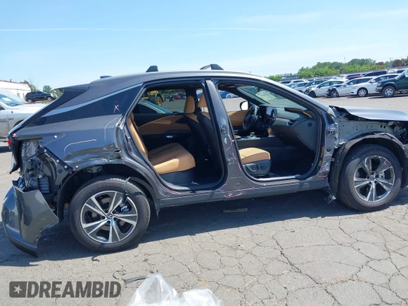 2024 Lexus RX 350 с VIN 2T2BAMCA9RC075313, выставлен на аукционе IAAI как лот 42152203 с пробегом 2 336 миль миль и . История ставок и продаж доступна на DreamBid. Изображение 19.