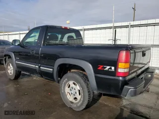 2001 Chevrolet Silverado 1500 LS with VIN 1GCEK14T31Z305015, listed as a Copart auction lot 51655555 with 280,104 mi miles and Salvage Title. Bid and sale history available at carsss.com. Image 2.