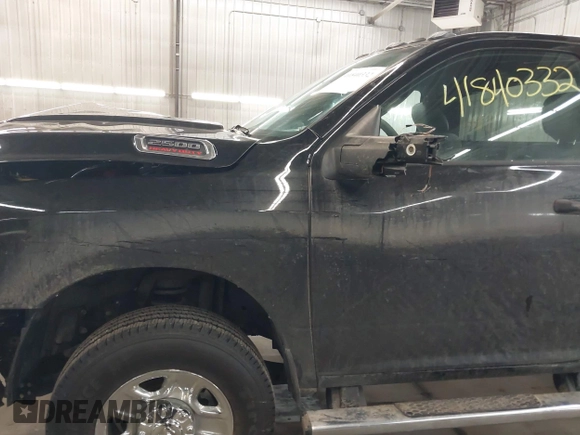 2024 Ram 2500 Tradesman with VIN 3C6MR5AJ8RG298602, listed as a IAAI auction lot 41840332 with 4,049 mi miles and . Bid and sale history available at DreamBid. Image 19.