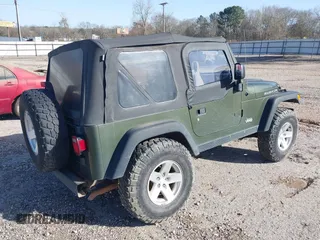 2006 Jeep Wrangler Rubicon z VIN 1J4FA69SX6P788424, wystawiony jako IAAI lot #41712349 z przebiegiem 121 684 mil mil oraz . Historia ofert i sprzedaży dostępna na DreamBid. Obrazek 4.