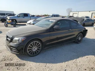 2021 Mercedes-Benz C 300 z VIN W1KWJ8EB9MG067523, wystawiony jako Copart lot #74285704 z przebiegiem 20 563 mil mil oraz Szkoda całkowita • Salvage title. Historia ofert i sprzedaży dostępna na DreamBid. Obrazek 1.