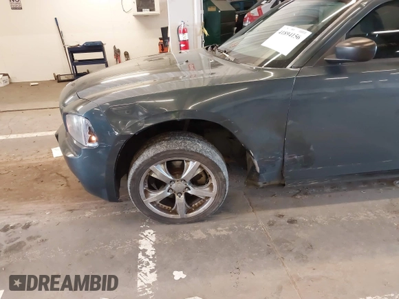 2007 Dodge Charger with VIN 2B3KA43G87H826186, listed as a IAAI auction lot 41894156 with Not Provided miles and . Bid and sale history available at DreamBid. Image 6.