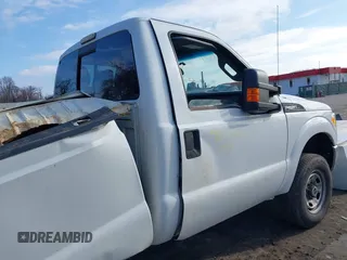 2015 Ford F-250 XLT with VIN 1FTBF2B63FEB97343, listed as a IAAI auction lot 41536666 with 172,170 mi miles and . Bid and sale history available at DreamBid. Image 19.