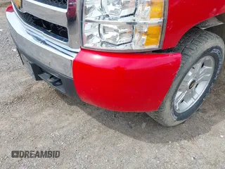 2007 Chevrolet Silverado 1500 1LT with VIN 1GCEK14067Z538823, listed as a IAAI auction lot 41996239 with 175,901 mi miles and . Bid and sale history available at DreamBid. Image 16.