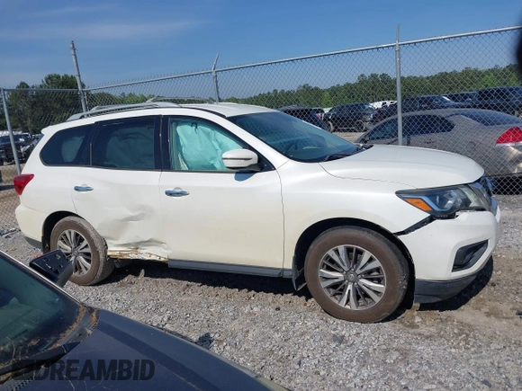 2017 Nissan Pathfinder Platinum with VIN 5N1DR2MN9HC601874, listed as a IAAI auction lot 42275736 with 169,467 mi miles and . Bid and sale history available at DreamBid. Image 13.