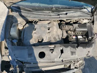 2010 Kia Sedona LX with VIN KNDMG4C35A6327132, listed as a Copart auction lot 75253624 with 271,405 mi miles and Salvage Title. Bid and sale history available at carsss.com. Image 12.