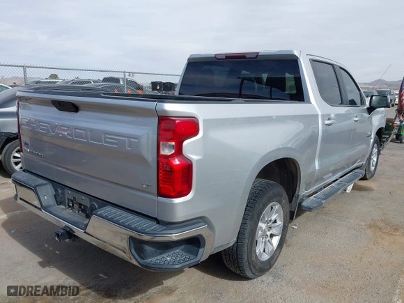 2019 Chevrolet Silverado 1500 LT with VIN 3GCPWCEK8KG124931, listed as a IAAI auction lot 41325693 with 116,927 mi miles. Bid and sale history available at carsss.com. Image 4.