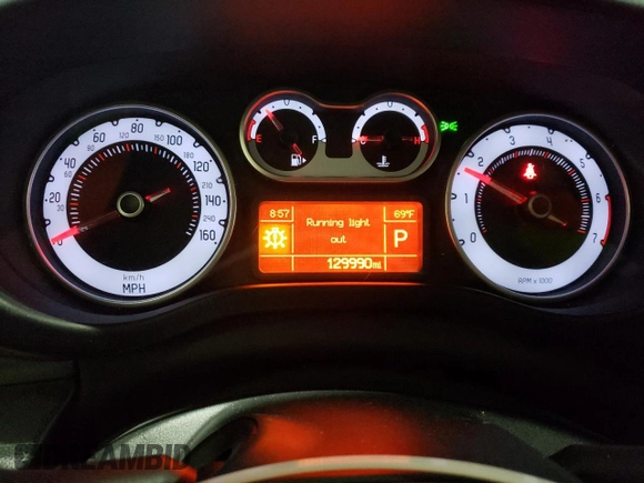 2014 FIAT 500L Trekking with VIN ZFBCFADH1EZ010513, listed as a Copart auction lot 60489095 with 129,990 mi miles and Salvage title. Bid and sale history available at DreamBid. Image 9.