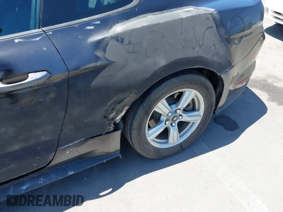 2018 Ford Mustang EcoBoost с VIN 1FA6P8TH1J5145175, выставлен на аукционе IAAI как лот 42268107 с пробегом 97 211 миль миль и . История ставок и продаж доступна на DreamBid. Изображение 6.