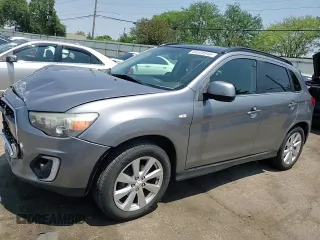 2015 Mitsubishi Outlander SE with VIN 4A4AR4AU2FE011699, listed as a Copart auction lot 60509945 with 141,192 mi miles and Salvage title. Bid and sale history available at DreamBid. Image 14.