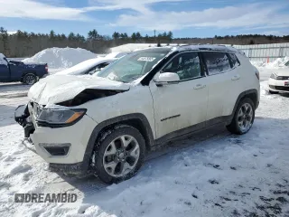 2020 Jeep Compass Limited z VIN 3C4NJCCB8LT108486, wystawiony jako Copart lot #44575565 z przebiegiem Nie podano mil oraz Szkoda całkowita • Salvage title. Historia ofert i sprzedaży dostępna na DreamBid. Obrazek 1.
