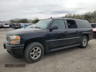 2006 GMC Yukon XL Denali with VIN 1GKFK66U96J127337, listed as a Copart auction lot 47996885 with 152,005 mi miles and Salvage Title. Bid and sale history available at carsss.com. Image 1.