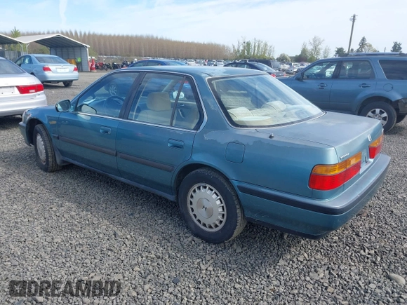 1991 Honda Accord EX with VIN JHMCB7567MC049597, listed as a IAAI auction lot 41996756 with 295,925 mi miles. Bid and sale history available at carsss.com. Image 3.