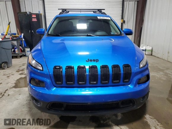 2018 Jeep Cherokee Limited with VIN 1C4PJMDB4JD554439, listed as a Copart auction lot 50589175 with 99,943 mi miles and Salvage title. Bid and sale history available at DreamBid. Image 5.