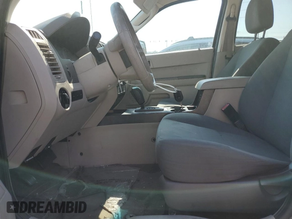 2011 Ford Escape XLS with VIN 1FMCU0C79BKC12943, listed as a Copart auction lot 64702085 with 151,117 mi miles and Clean title. Bid and sale history available at DreamBid. Image 7.