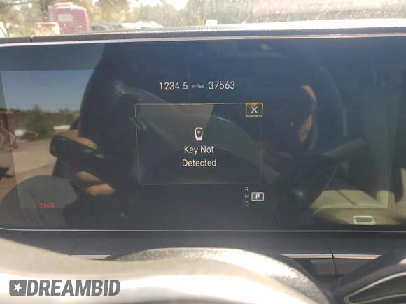 2022 Mercedes-Benz GLS 450 with VIN 4JGFF5KE4NA594331, listed as a Copart auction lot 49956325 with 37,563 mi miles and Salvage Title. Bid and sale history available at DreamBid. Image 9.