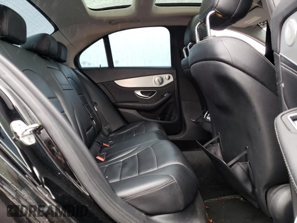 2015 Mercedes-Benz C-Class C 300 Luxury with VIN 55SWF4KB7FU025081, listed as a Copart auction lot 46940995 with 136,291 mi miles and Non Repairable. Bid and sale history available at carsss.com. Image 10.