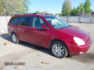 2008 Kia Sedona LX with VIN KNDMB233186231401, listed as a IAAI auction lot 42139919 with 209,006 mi miles. Bid and sale history available at carsss.com. Image 1.