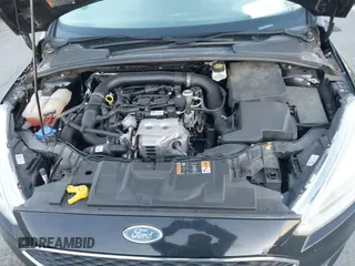 2017 Ford Focus SE with VIN 1FADP3FE7HL298287, listed as a IAAI auction lot 41870698 with Not Provided miles and . Bid and sale history available at carsss.com. Image 10.