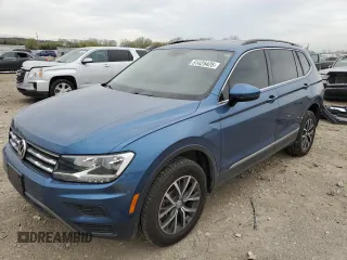 2020 Volkswagen Tiguan SE with VIN 3VV2B7AX2LM082646, listed as a Copart auction lot 51425425 with 53,110 mi miles and Salvage Title. Bid and sale history available at DreamBid. Image 1.