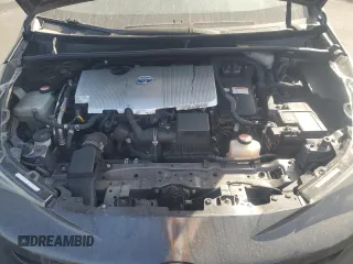 2016 Toyota Prius Two z VIN JTDKBRFU7G3520531, wystawiony jako Copart lot #57690325 z przebiegiem Nie podano mil oraz Czysty tytuł • Clean title. Historia ofert i sprzedaży dostępna na DreamBid. Obrazek 11.