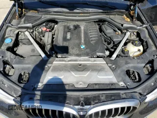 2019 BMW X4 M40i z VIN 5UXUJ5C51KLJ64361, wystawiony jako Copart lot #48356605 z przebiegiem 94 815 mil mil oraz Czysty tytuł • Clean title. Historia ofert i sprzedaży dostępna na DreamBid. Obrazek 12.