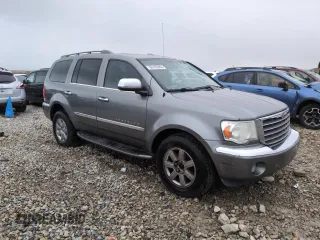 2008 Chrysler Aspen Limited z VIN 1A8HW58N98F122842, wystawiony jako Copart lot #86193384 z przebiegiem 205 049 mil mil oraz Szkoda całkowita • Salvage title. Historia ofert i sprzedaży dostępna na DreamBid. Obrazek 4.
