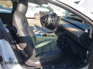 2018 Tesla Model 3 Long Range Battery with VIN 5YJ3E1EB5JF108633, listed as a IAAI auction lot 41016970 with 90,175 mi miles and . Bid and sale history available at DreamBid. Image 5.
