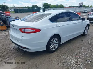 2013 Ford Fusion SE with VIN 3FA6P0HRXDR305946, listed as a IAAI auction lot 42449481 with 109,172 mi miles and . Bid and sale history available at DreamBid. Image 4.