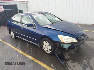 2005 Honda Accord LX with VIN 1HGCM56405A154350, listed as a IAAI auction lot 42383496 with 220,554 mi miles and . Bid and sale history available at DreamBid. Image 1.