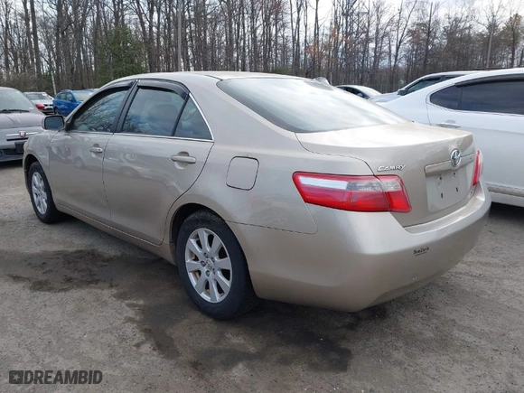 2007 Toyota Camry CE with VIN 4T1BE46K27U628277, listed as a IAAI auction lot 41911750 with 241,374 mi miles. Bid and sale history available at carsss.com. Image 3.