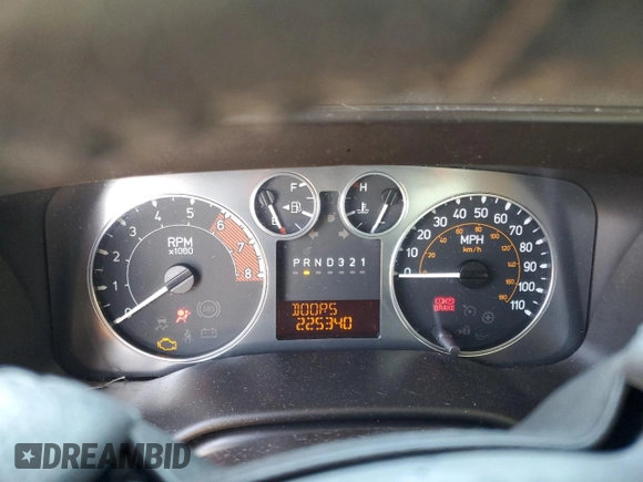 2008 Hummer H3 SUV Alpha with VIN 5GTEN13L088111351, listed as a Copart auction lot 73925724 with 225,340 mi miles and Salvage Title. Bid and sale history available at carsss.com. Image 9.