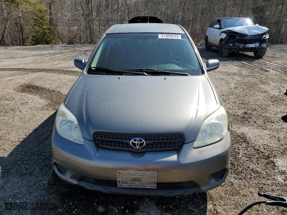 2005 Toyota Matrix STD with VIN 2T1KR32E85C892620, listed as a Copart auction lot 51009245 with 254,583 mi miles and Clean Title. Bid and sale history available at carsss.com. Image 5.