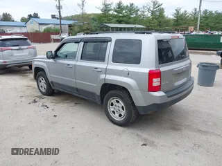 2016 Jeep Patriot Sport with VIN 1C4NJRBB0GD763788, listed as a IAAI auction lot 42100643 with 135,241 mi miles and . Bid and sale history available at carsss.com. Image 3.